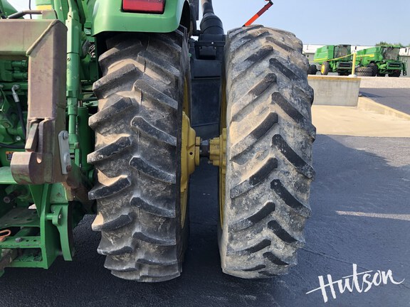 Photo of 2004 John Deere 9220