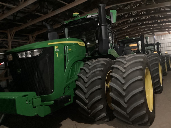  John Deere 9R 640