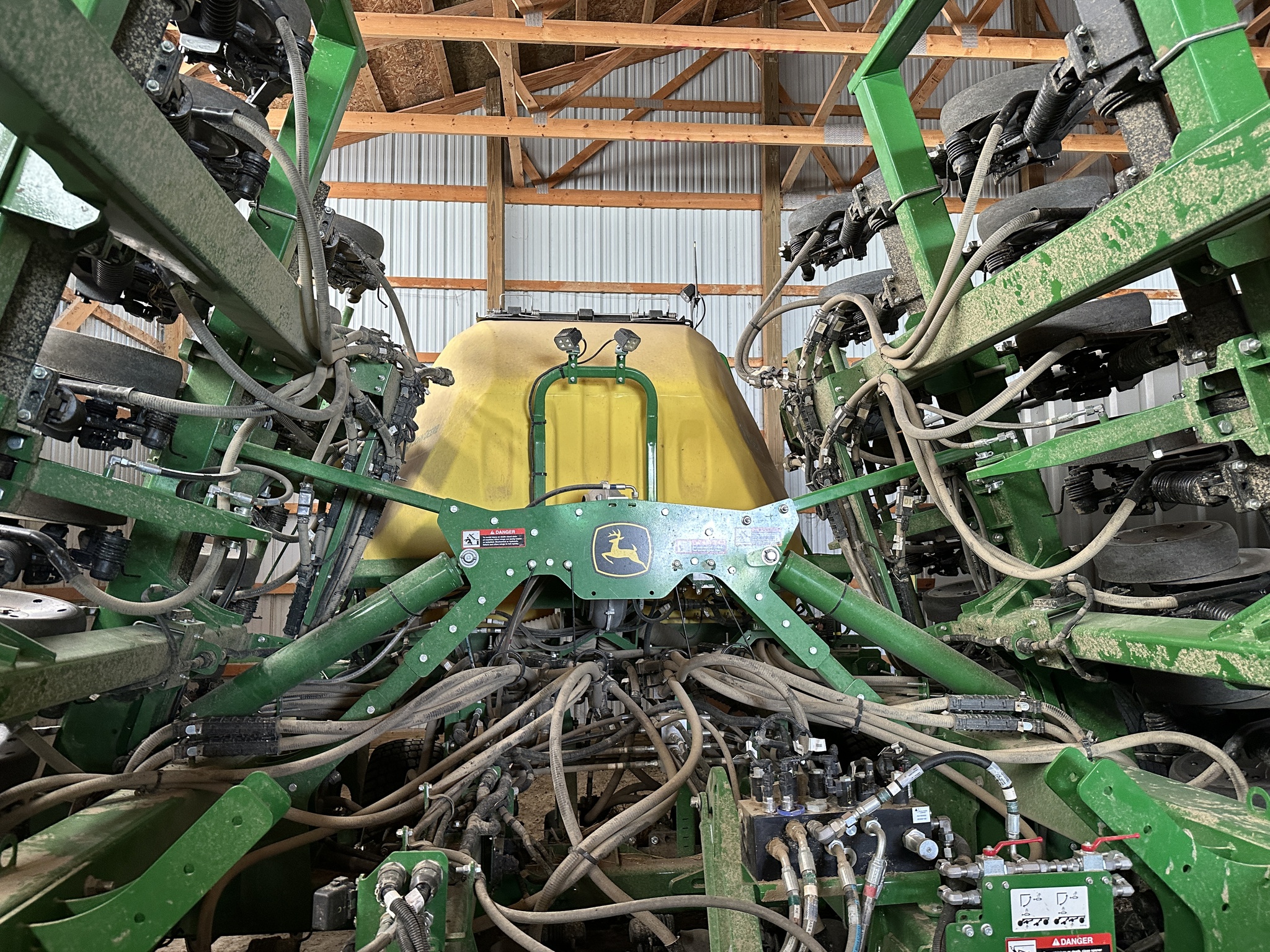 2024 John Deere N530C Image 12