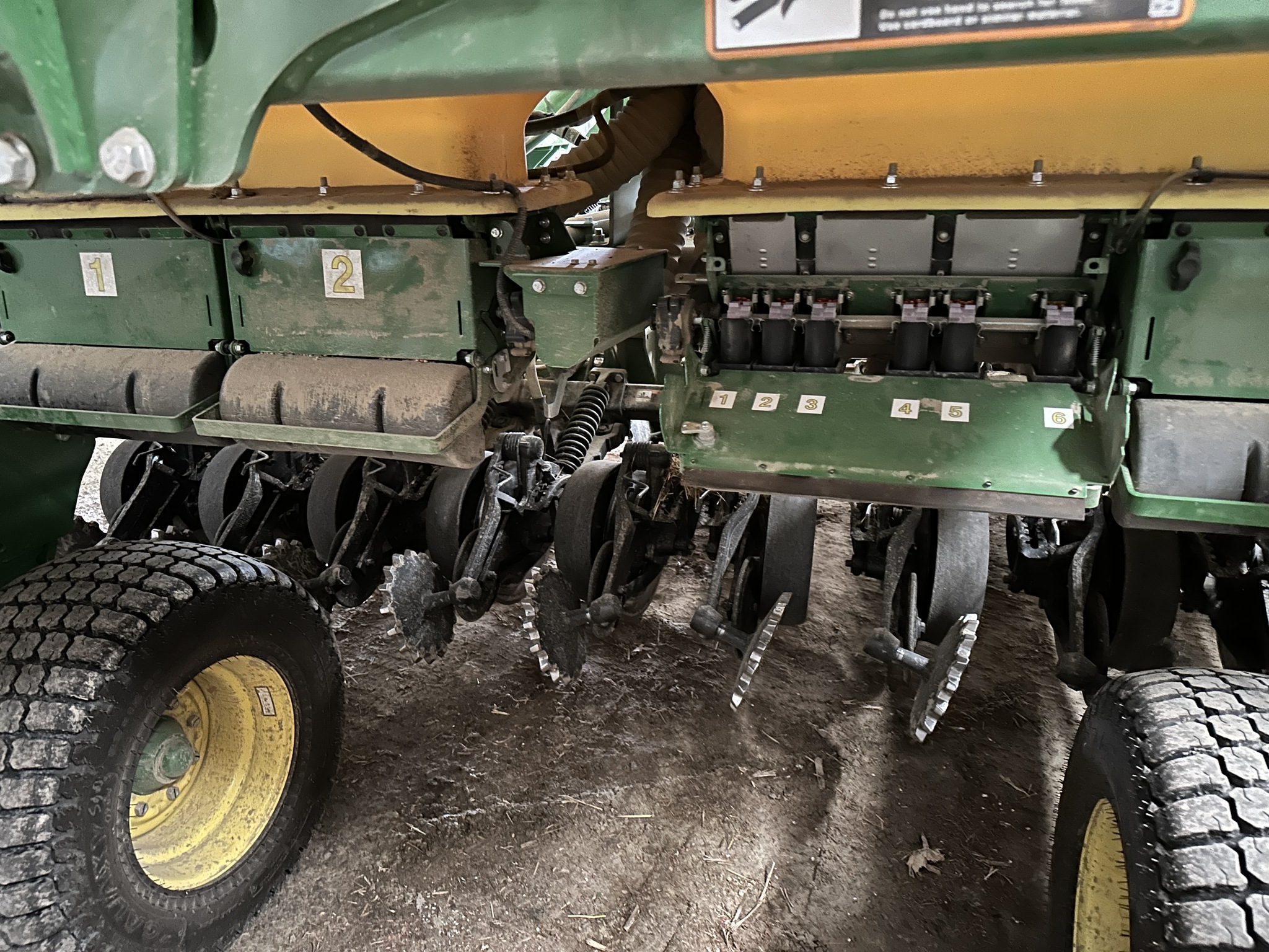 2024 John Deere N530C Image 7