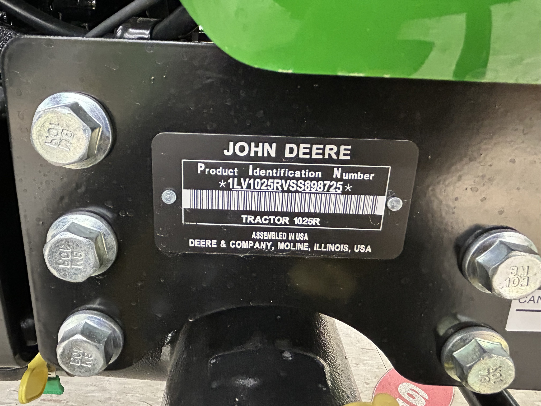2025 John Deere 1025R Image 11