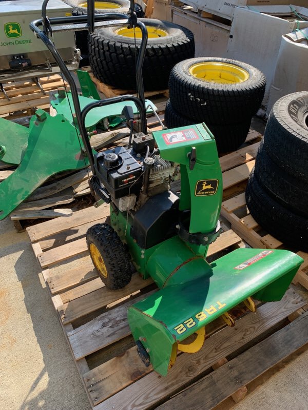 John Deere TRS22 Image 1