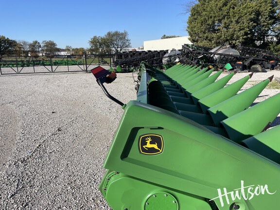 Photo of 2021 John Deere C16R