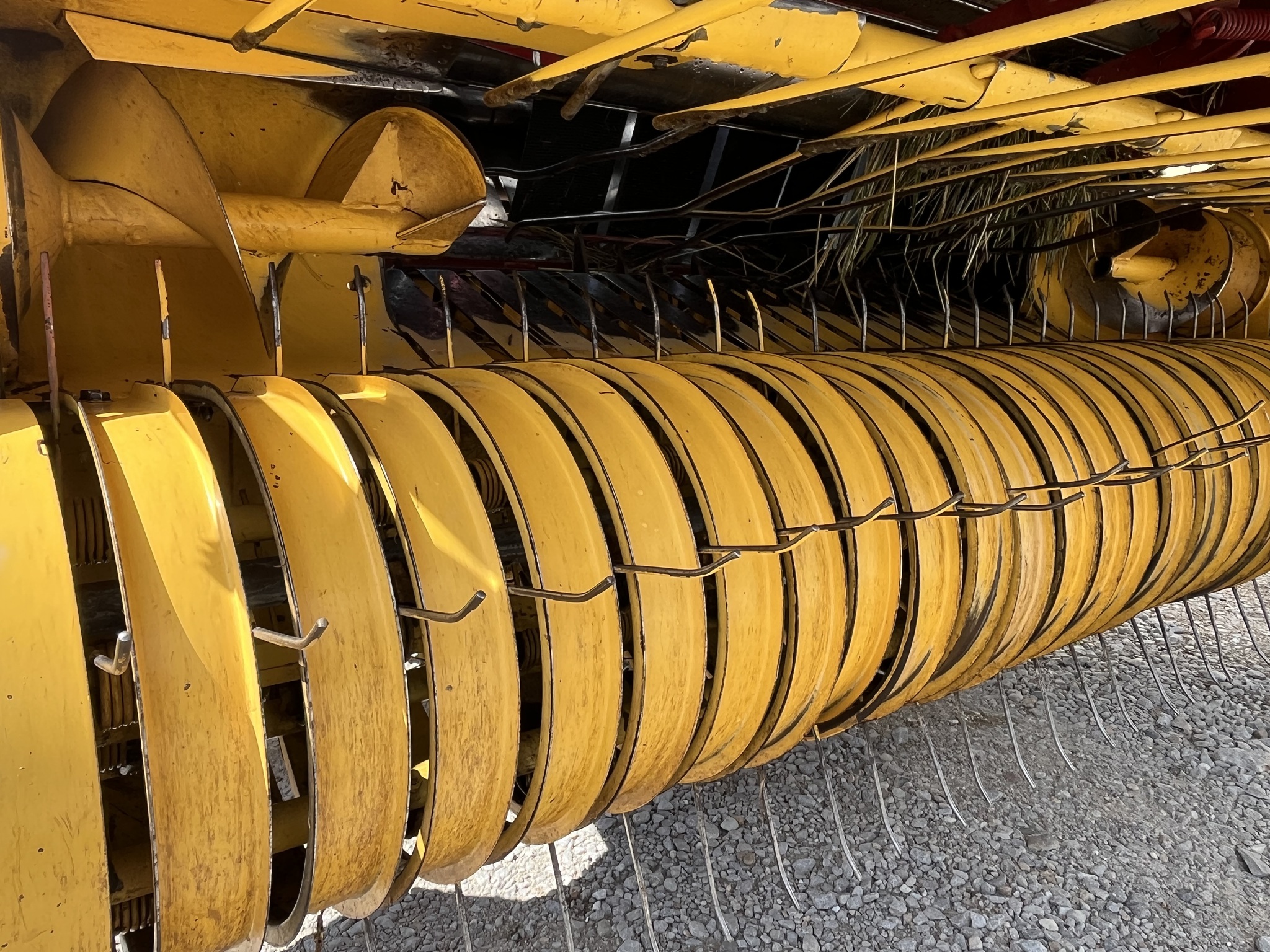  2010 New Holland BR7070 at Heritage Tractor in Nevada, MO