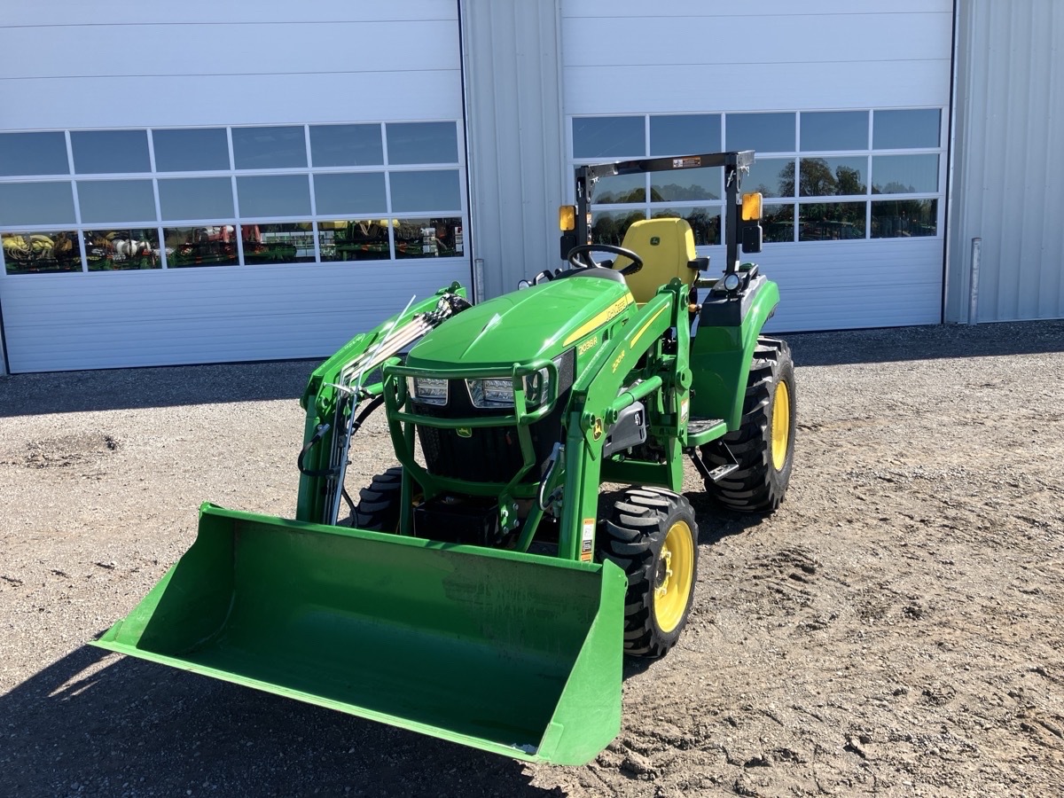 2023 John Deere 2038R Image 2