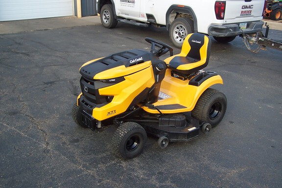 2023 Cub Cadet XT1 LT50 FAB LAWN TRACTOR Lawn Garden