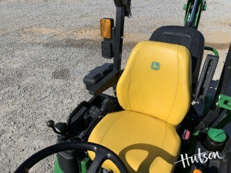 Photo of 2022 John Deere 1025R