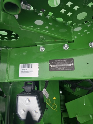 Photo of 2023 John Deere S790