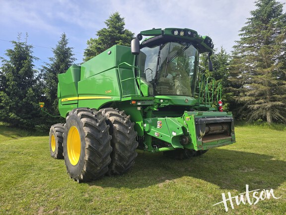 Photo of 2023 John Deere S790