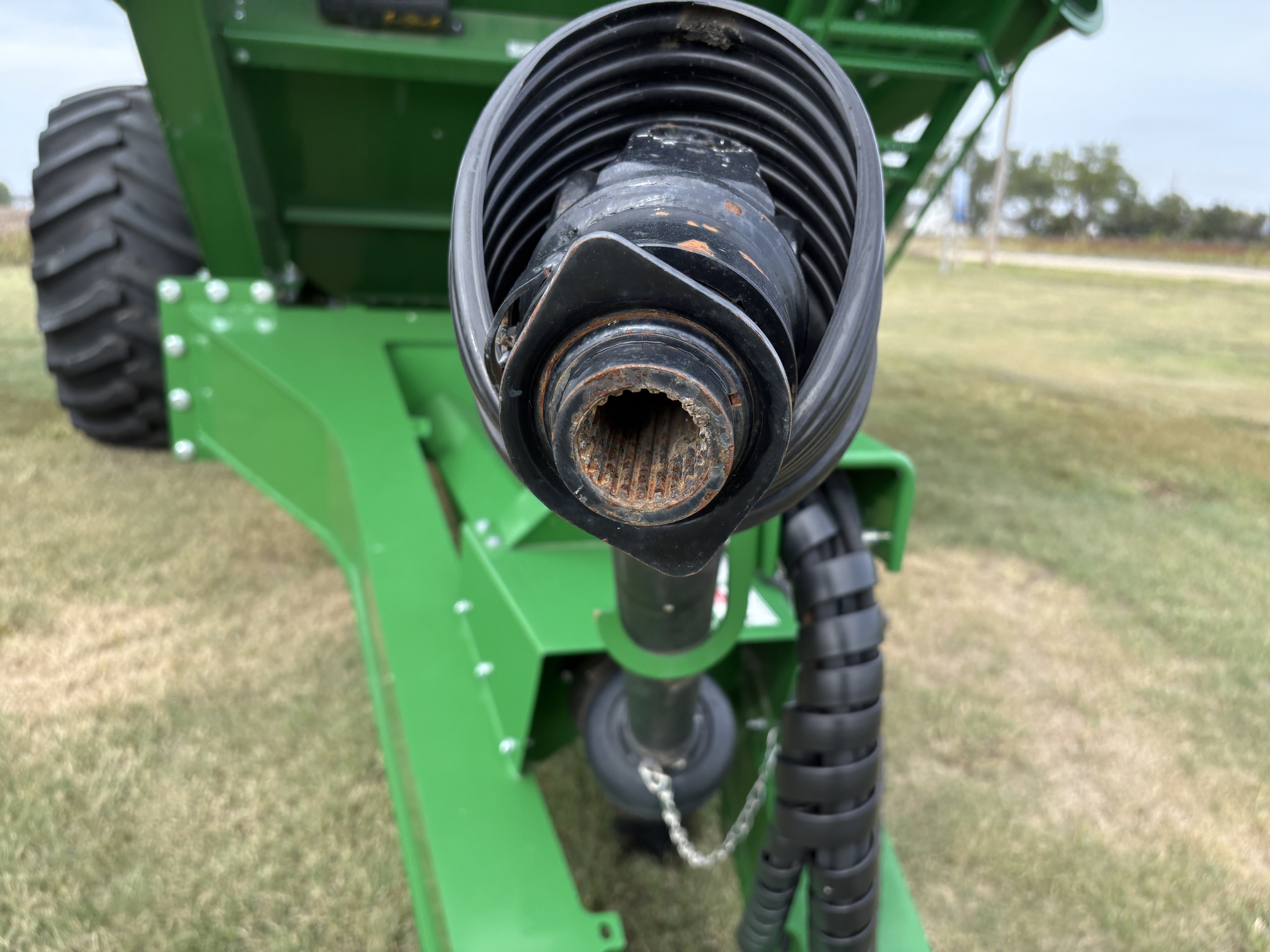 2022 Brandt 820XT Image 9