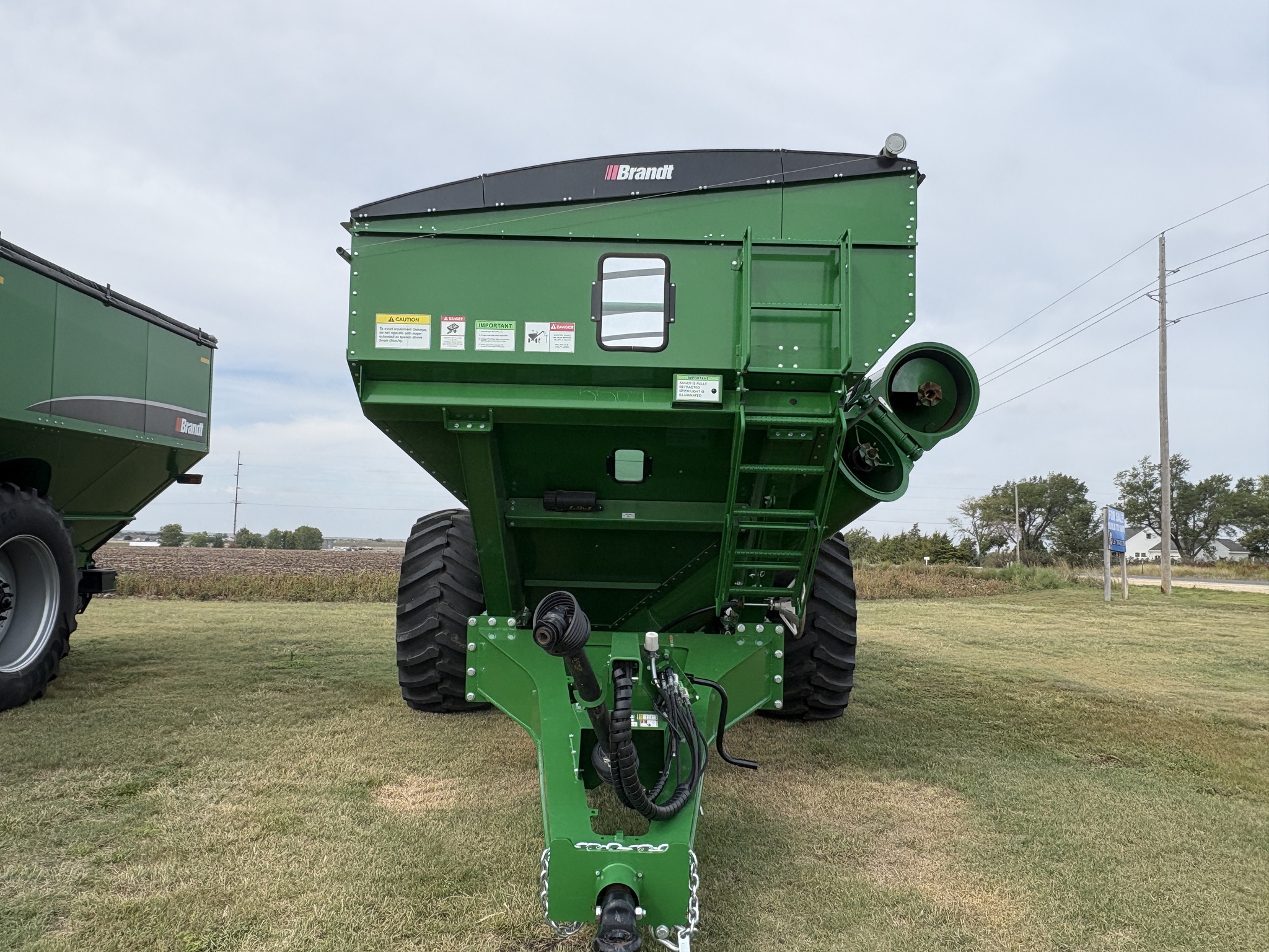 2022 Brandt 820XT Image 4