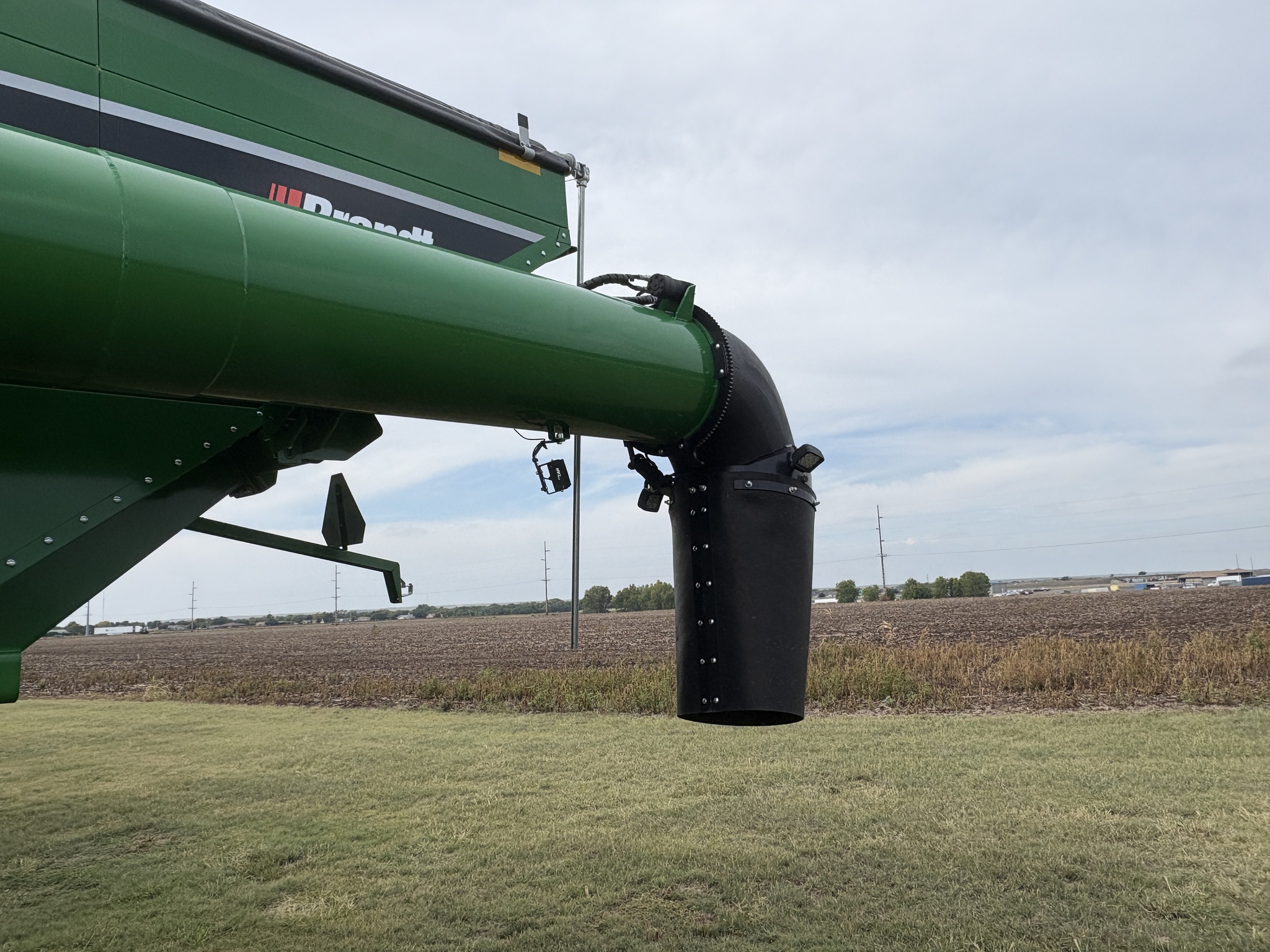 2022 Brandt 820XT Image 7