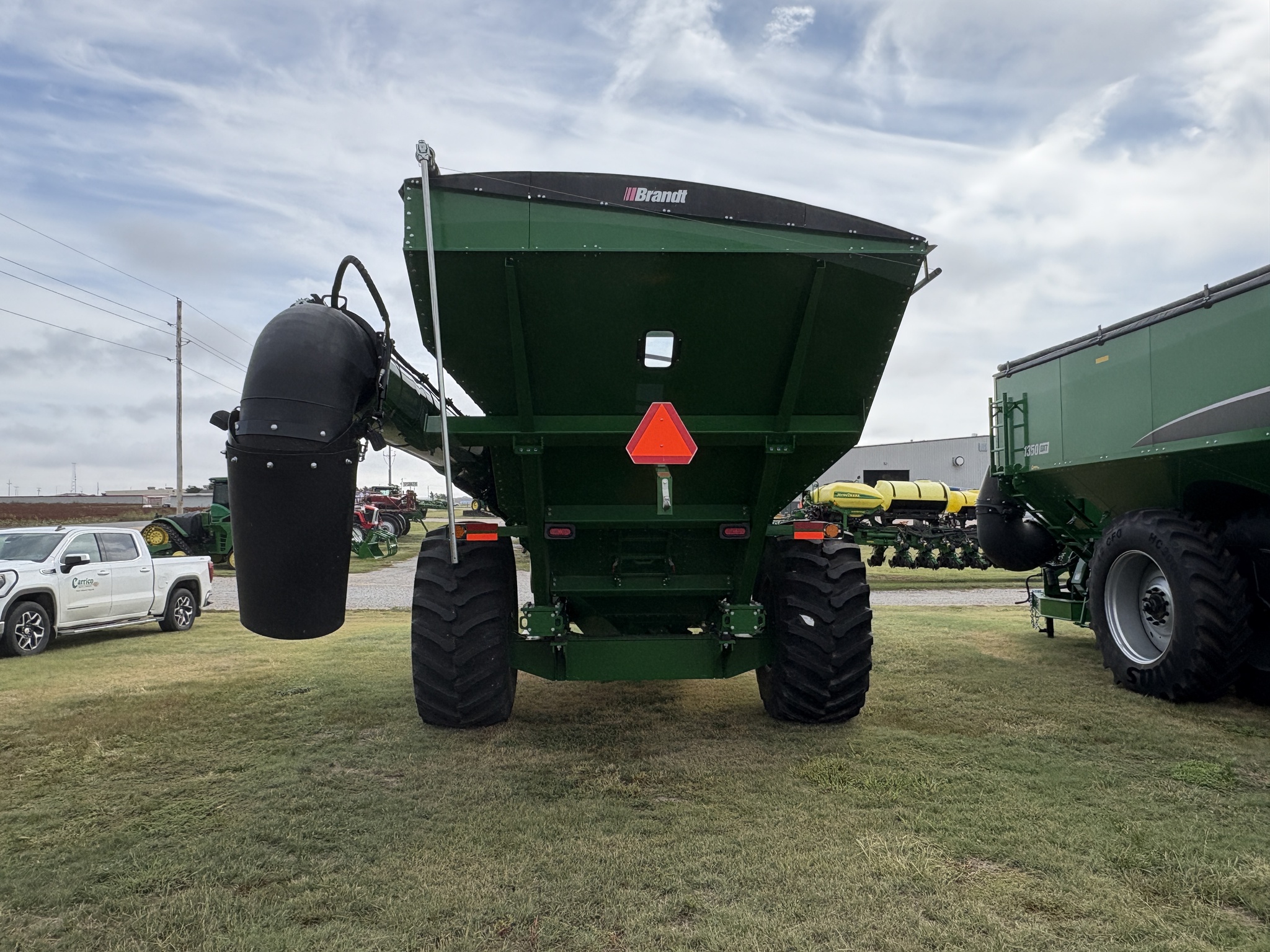 2022 Brandt 820XT Image 6