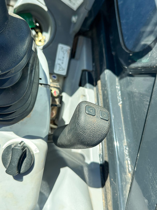 2023 John-Deere 60 P