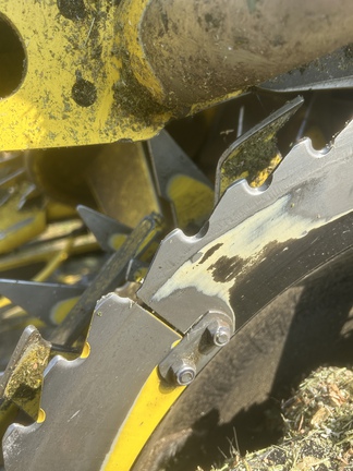 Used 2024 John Deere 375 Self Propelled Forage Harvester Heads: Rotary at Horizon Ag & Turf in Barrhead, AB - Photo8