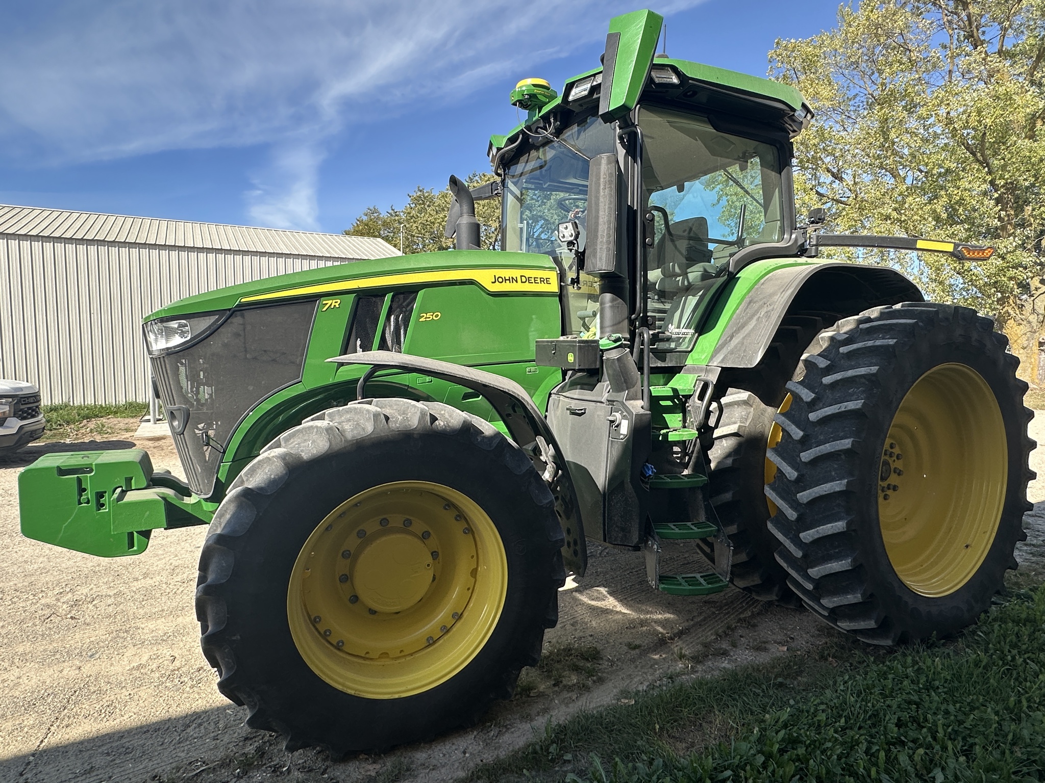 2023 John Deere 7R 250 Image 6