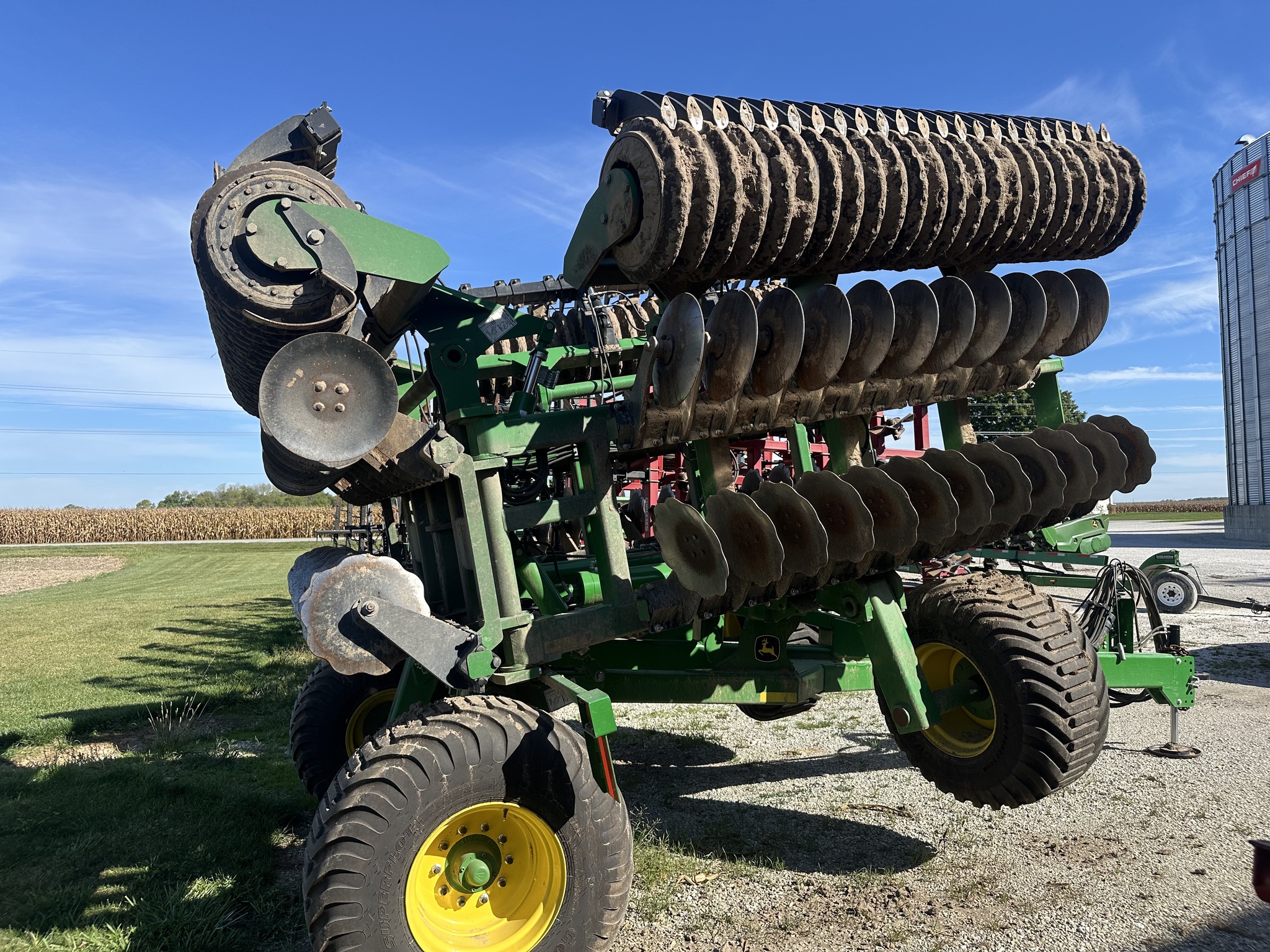 2021 John Deere 2680H Image 2