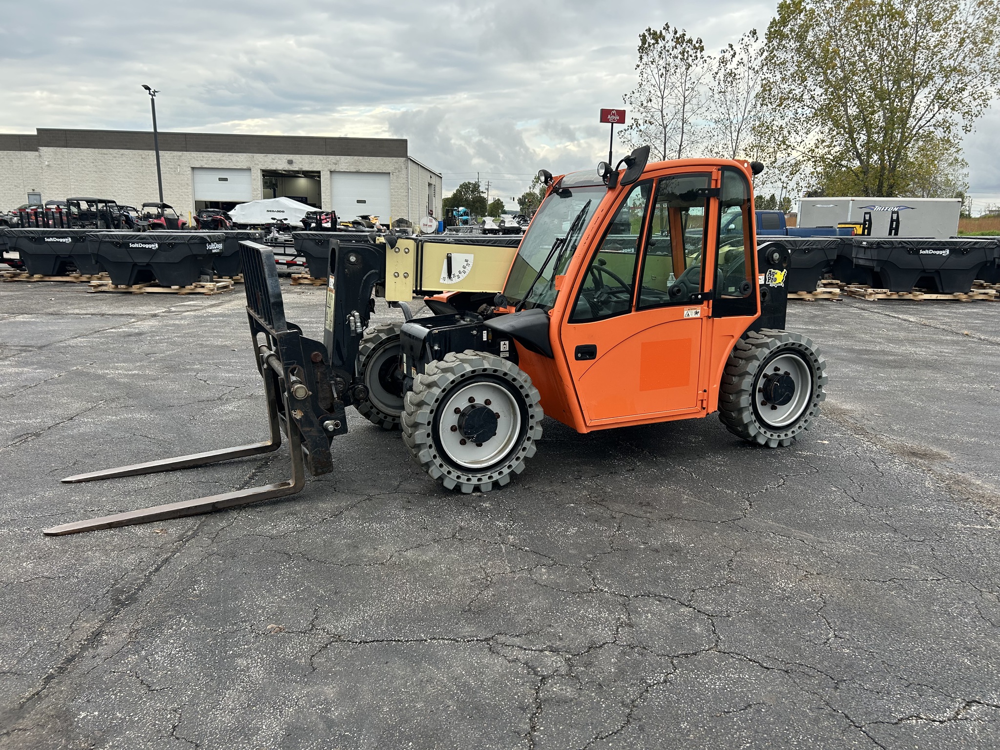 2018 JLG G5-18A Image 1