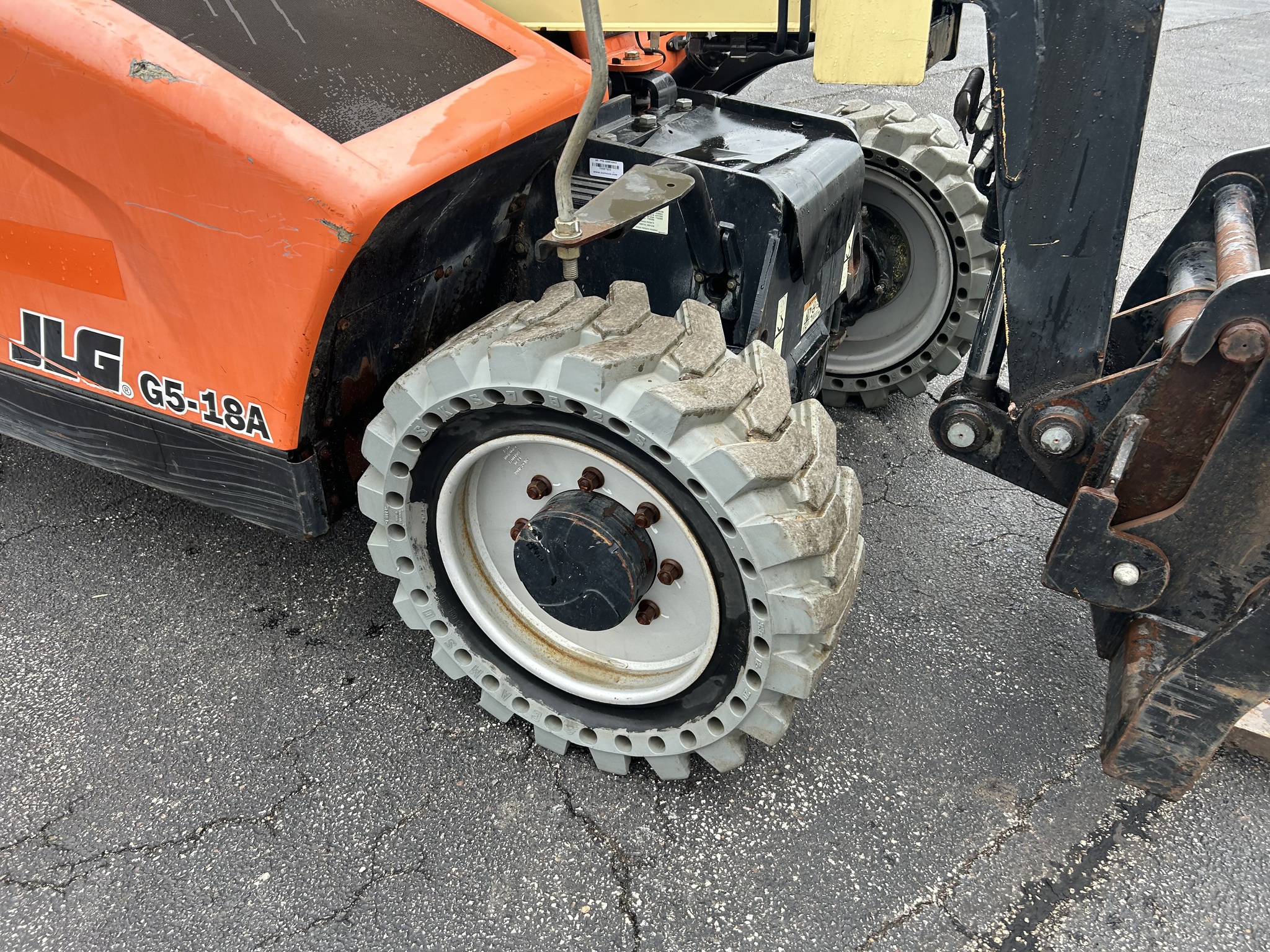 2018 JLG G5-18A Image 6