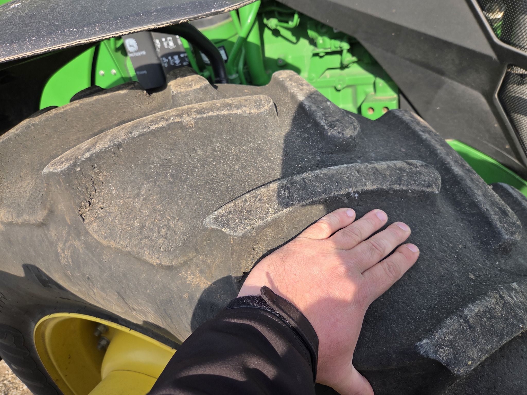2022 John Deere 8R 410 Image 35