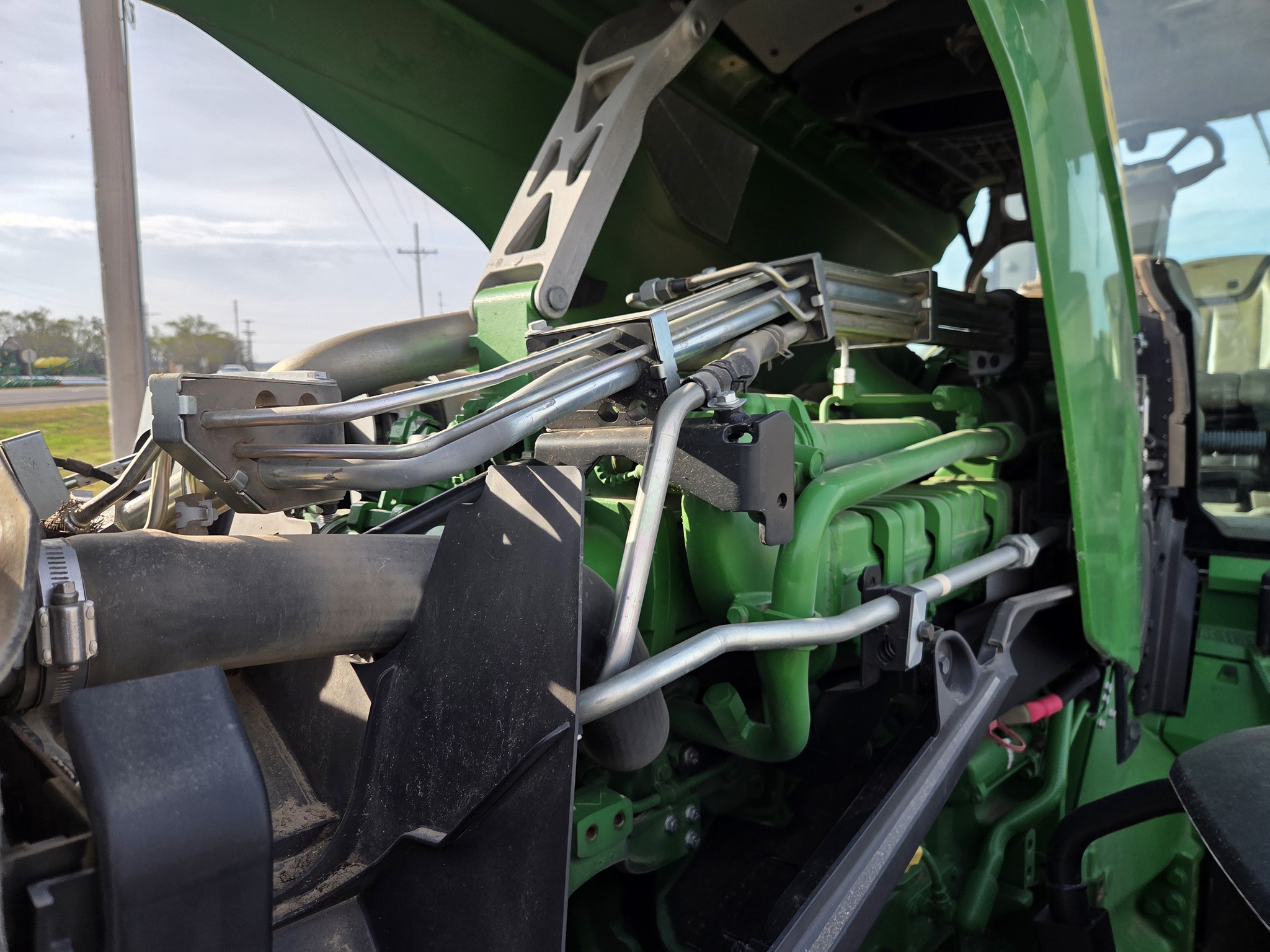 2022 John Deere 8R 410 Image 6