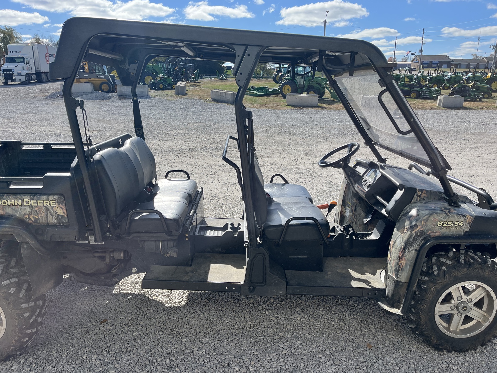  2013 John Deere XUV 825I S4 at Heritage Tractor in Smithville, MO