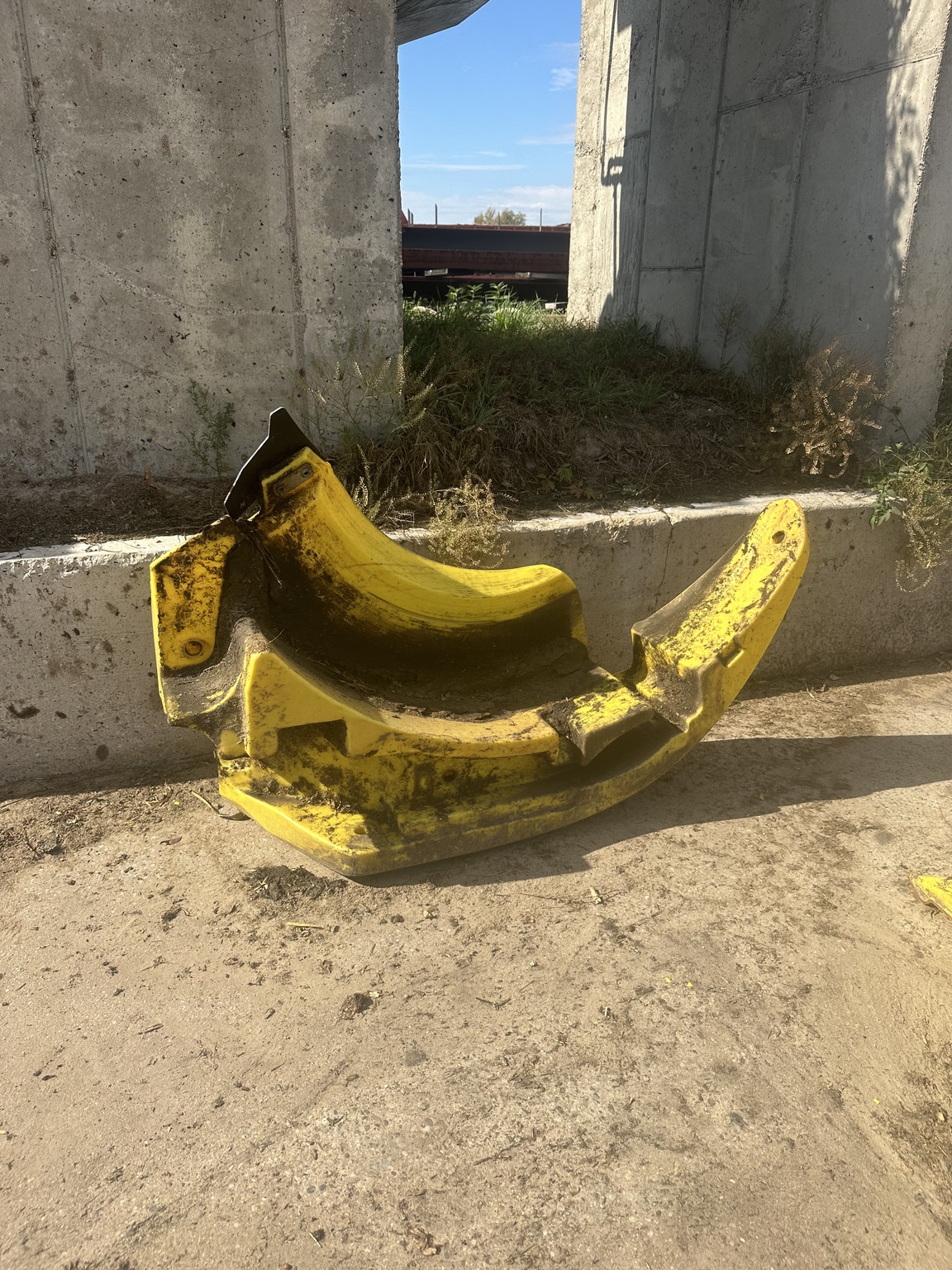 2022 John Deere 772 Image 17