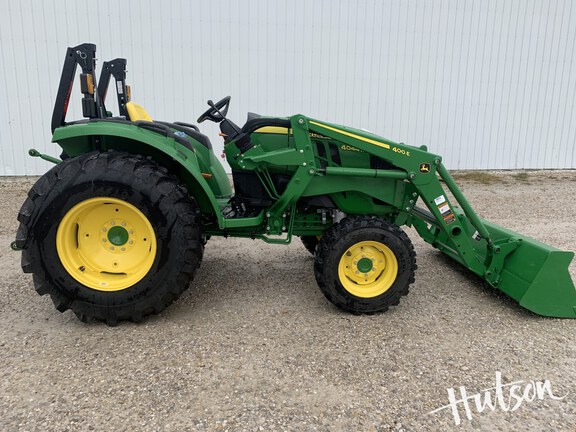 Photo of 2022 John Deere 4044M