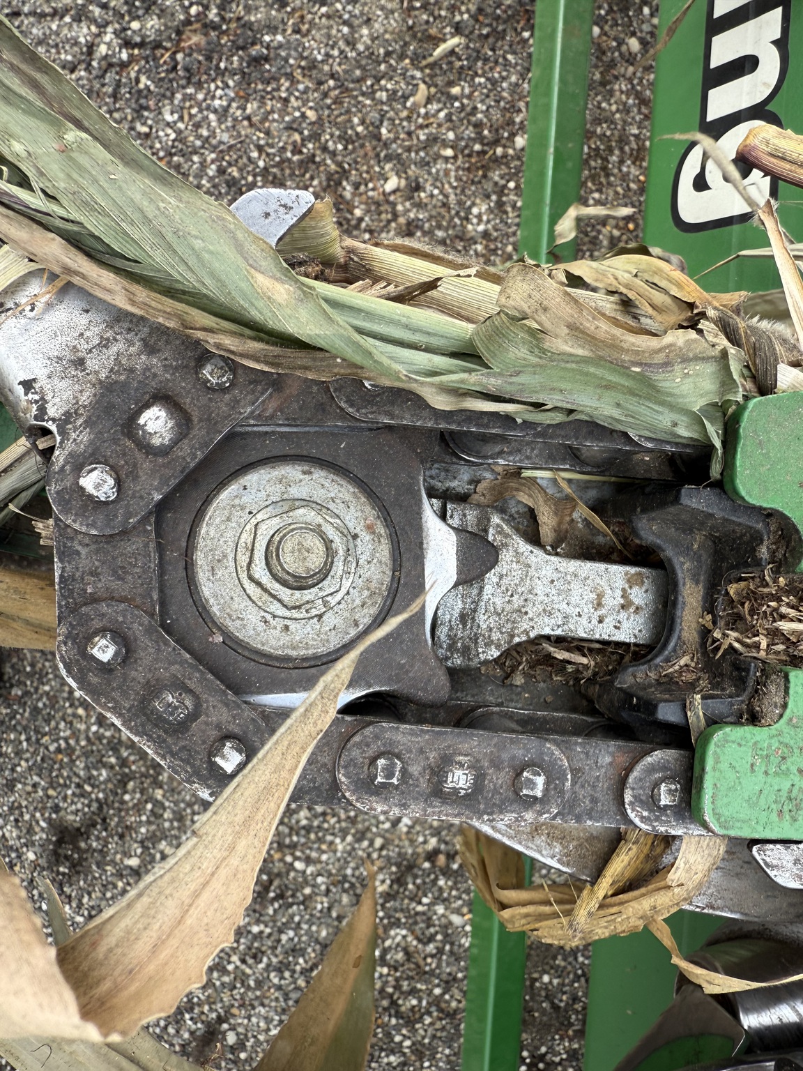 2022 John Deere C8R Image 5