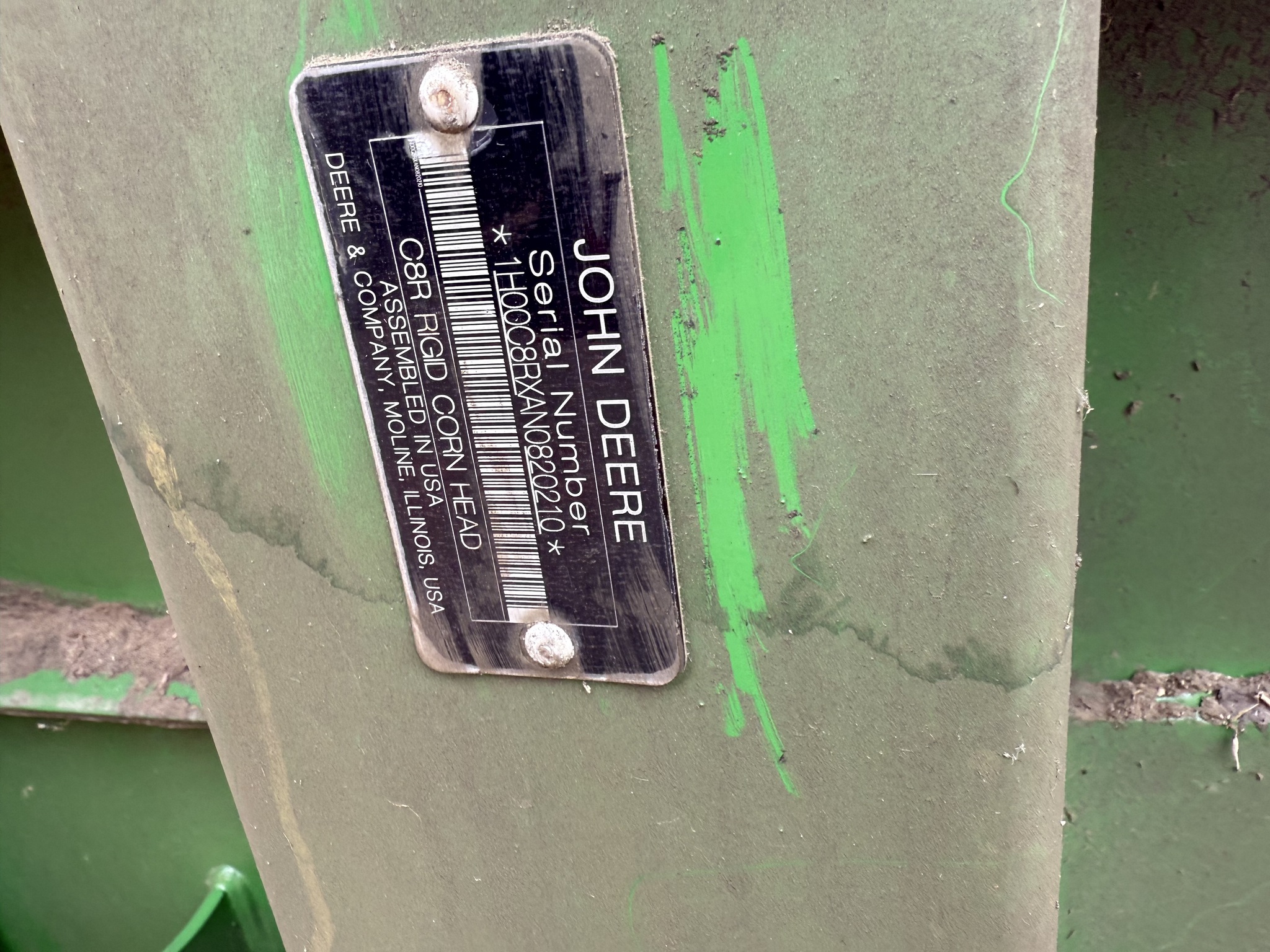 2022 John Deere C8R Image 8