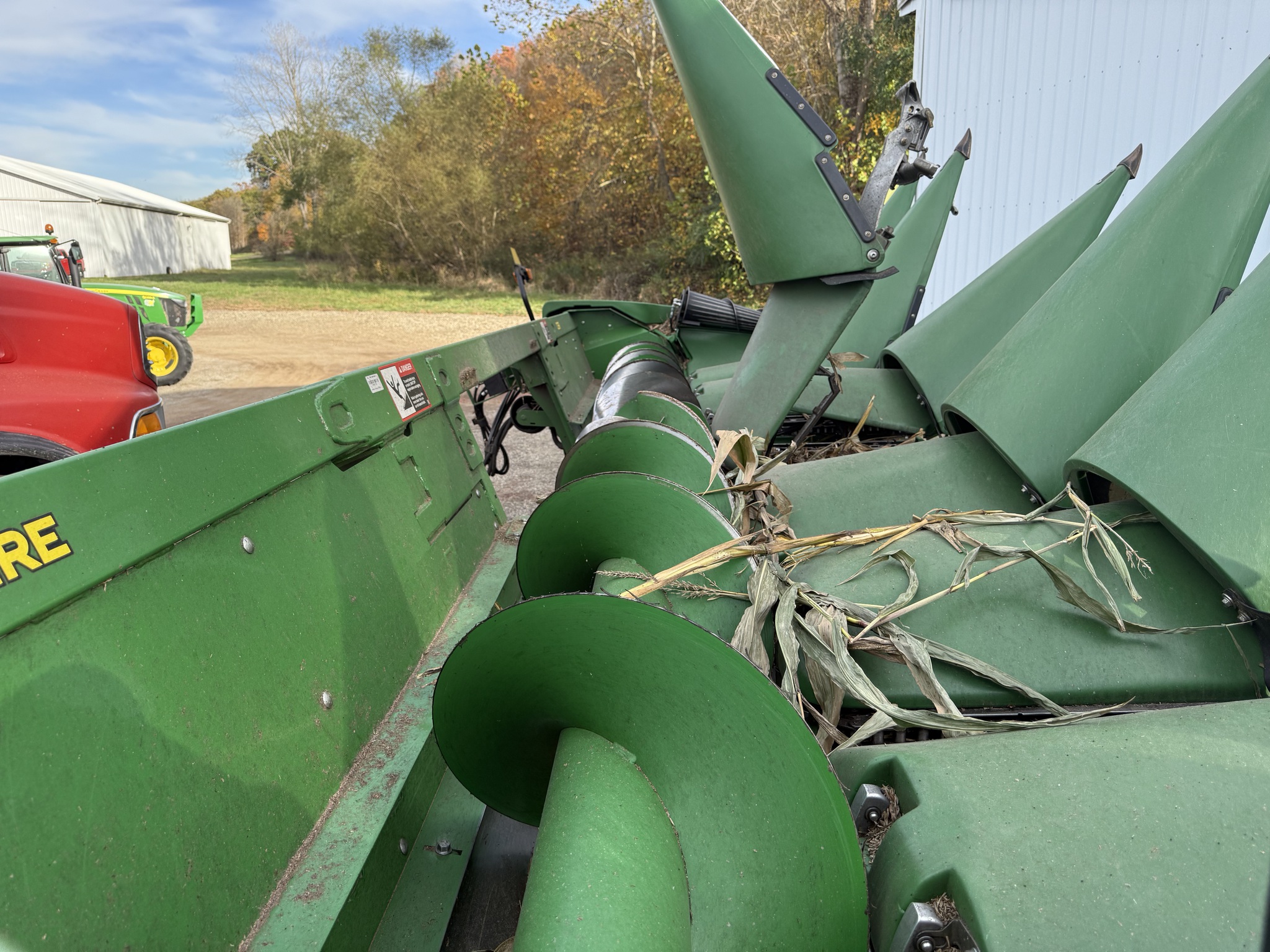 2022 John Deere C8R Image 4