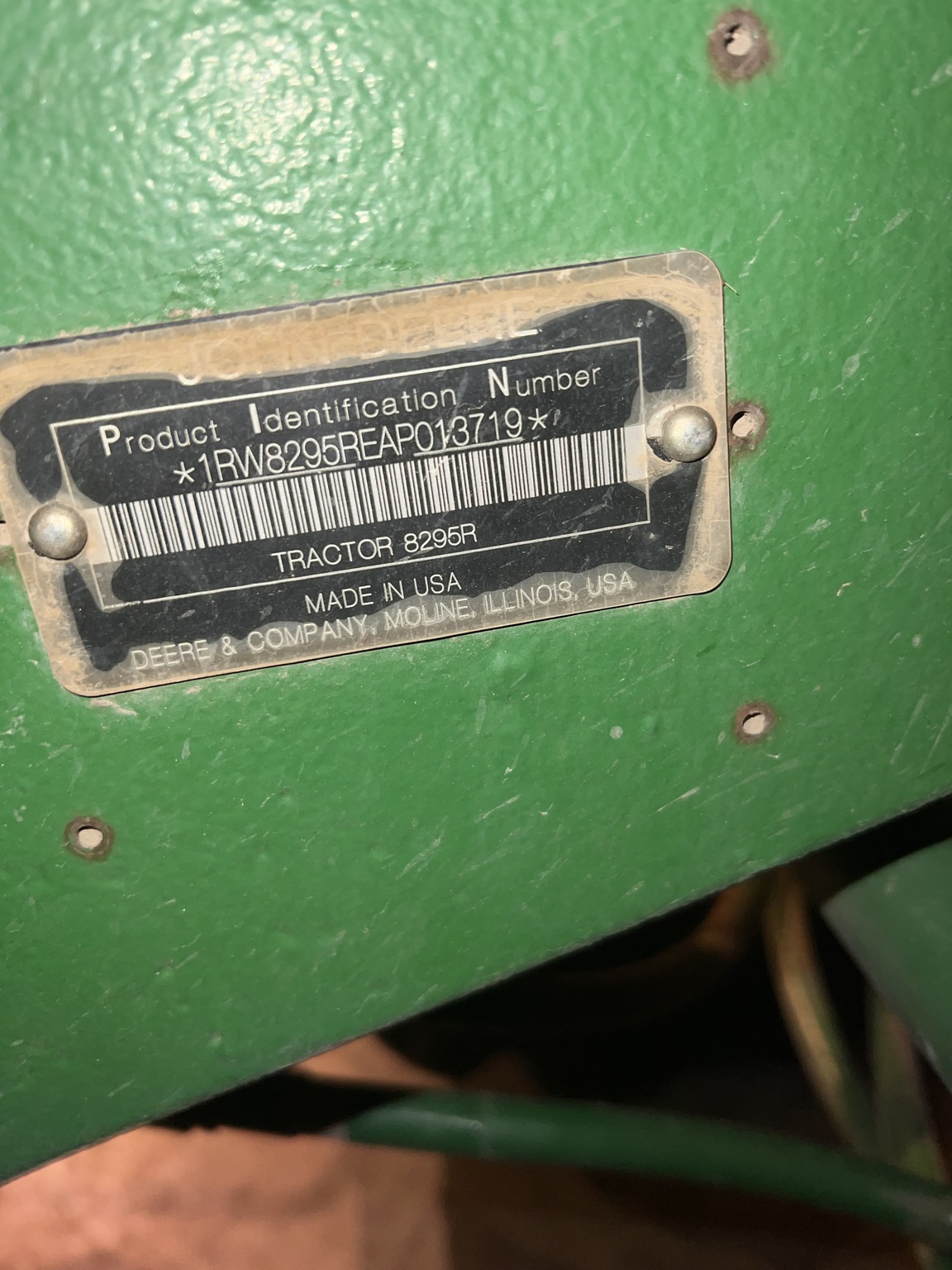 2010 John Deere 8295R Image 7