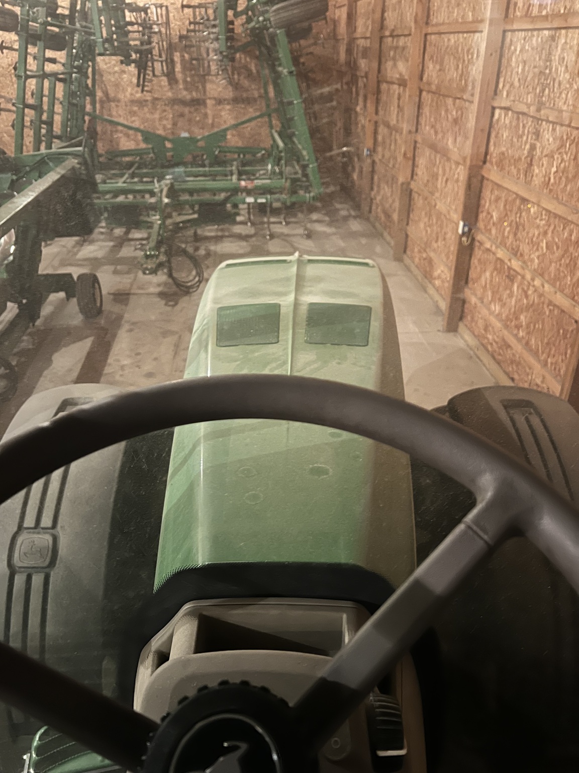 2010 John Deere 8295R Image 11