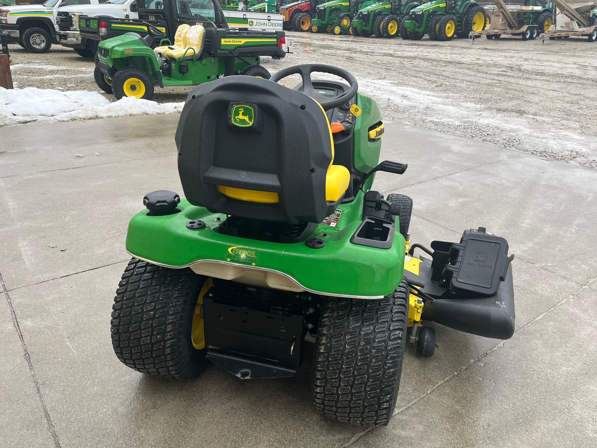 2012 John Deere X320 Image 5