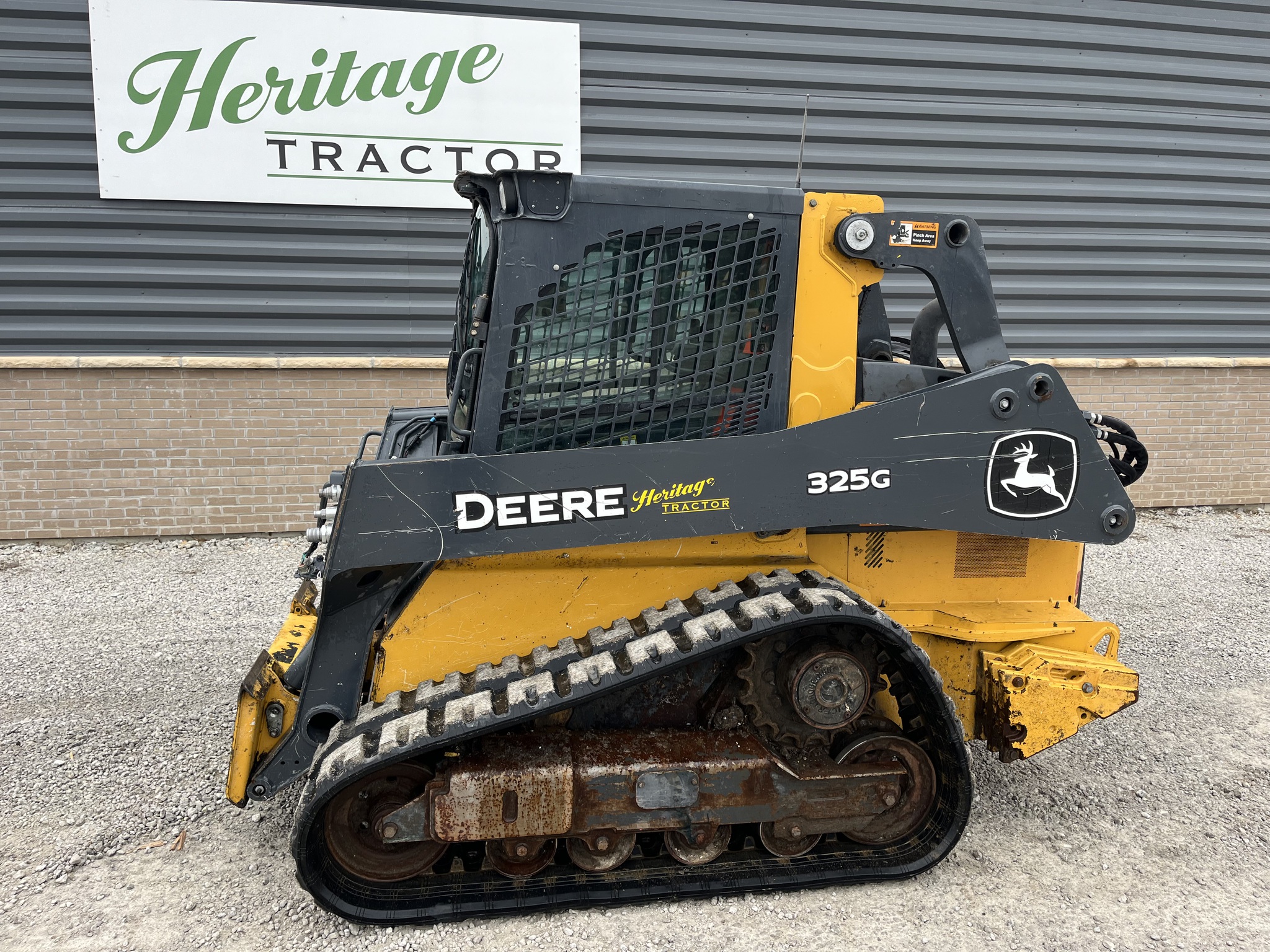  2023 John Deere 325G at Heritage Tractor in Smithville, MO