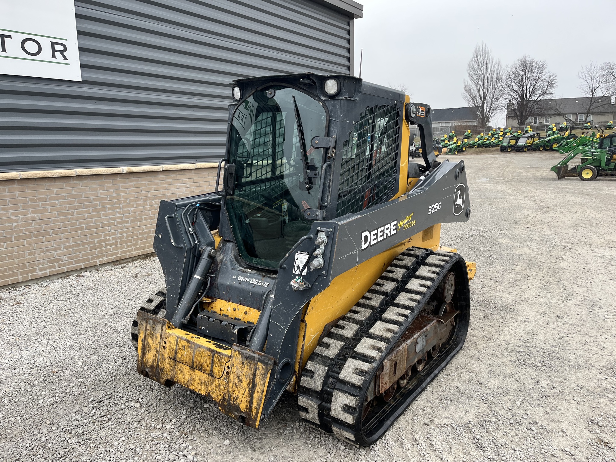  2023 John Deere 325G at Heritage Tractor in Smithville, MO