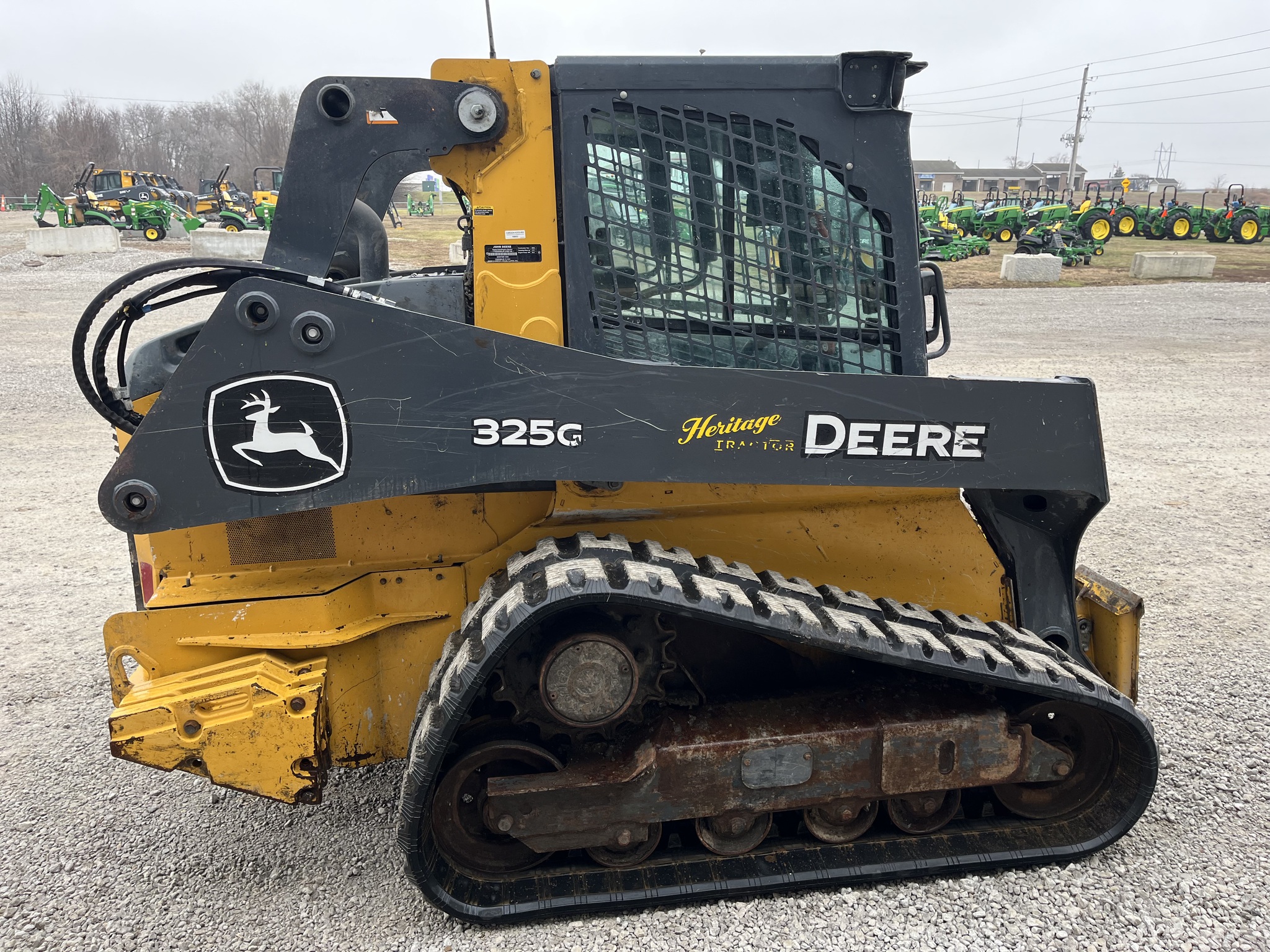  2023 John Deere 325G at Heritage Tractor in Smithville, MO