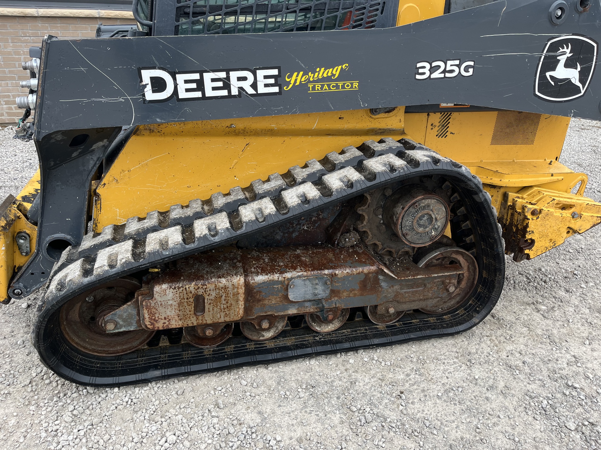  2023 John Deere 325G at Heritage Tractor in Smithville, MO