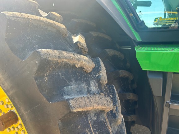 2023 John Deere 8R 310 (5th thumbnail)