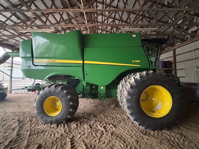 2021 John Deere S780 Image 1