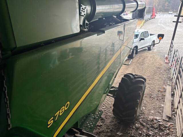 2021 John Deere S780 Image 8