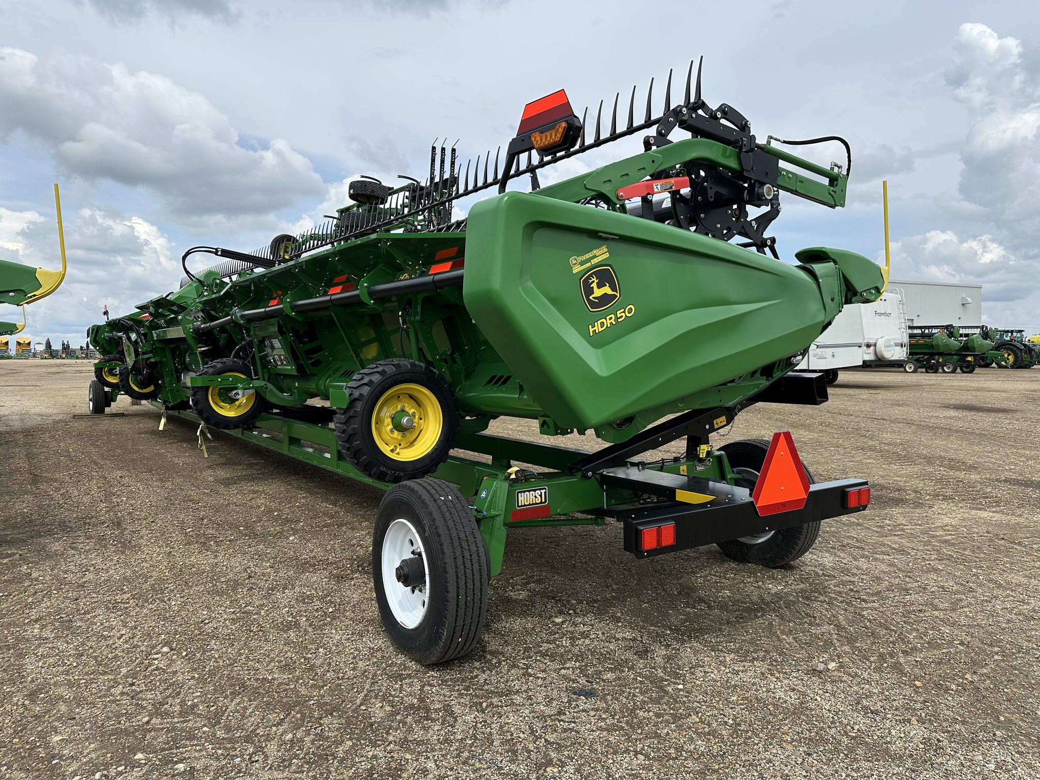 2025 John Deere HDR 50 Image 4