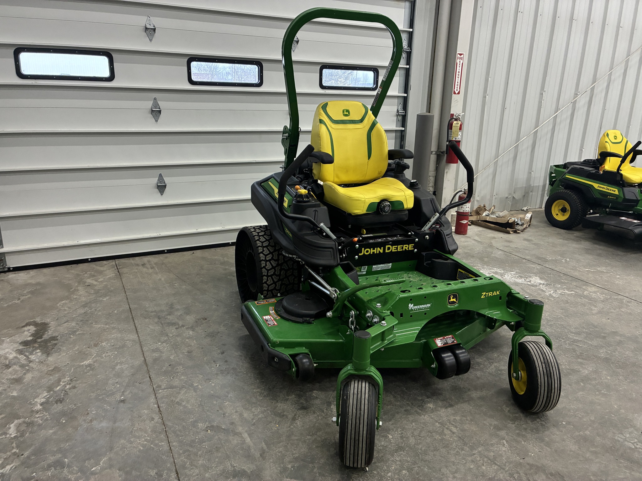 2023 John Deere Z960M Image 1