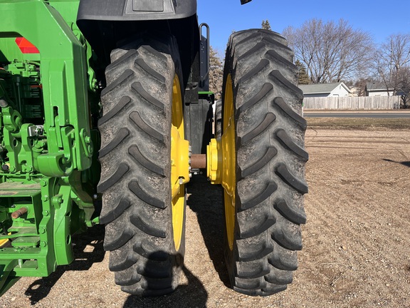 2023 John Deere 8R 340 - Photo17