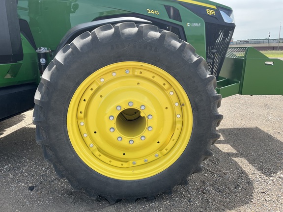 2023 John Deere 8R 340 - Photo13