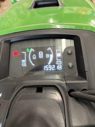 2016 John Deere X730 - Photo2