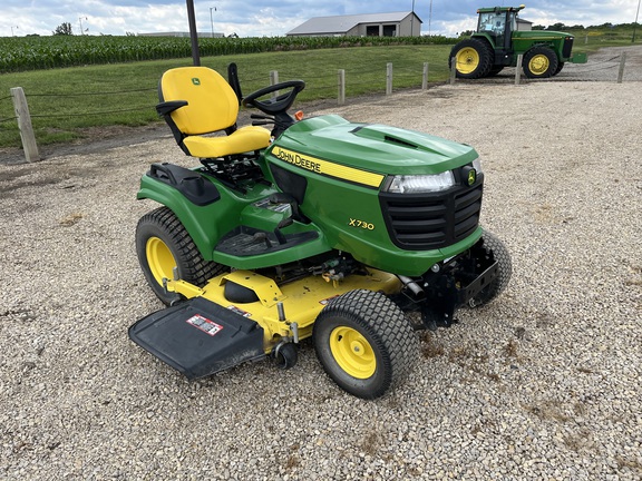 2016 John Deere X730 - Photo3