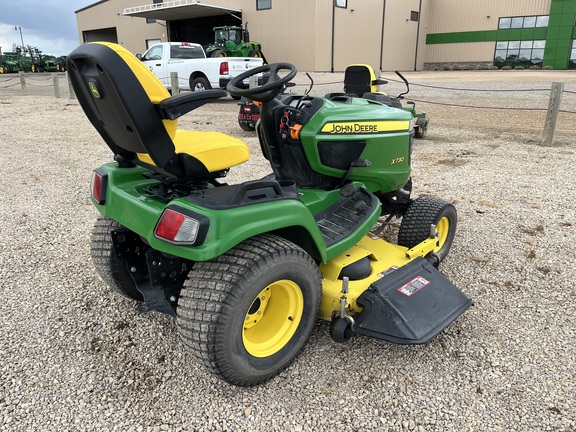 2016 John Deere X730 - Photo5