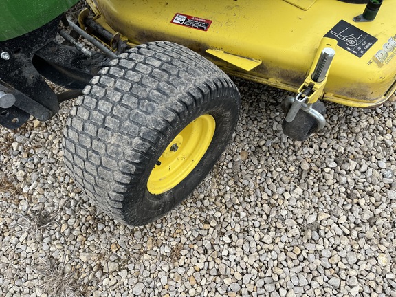 2016 John Deere X730 - Photo10