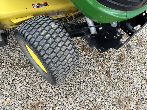 2016 John Deere X730 - Photo12